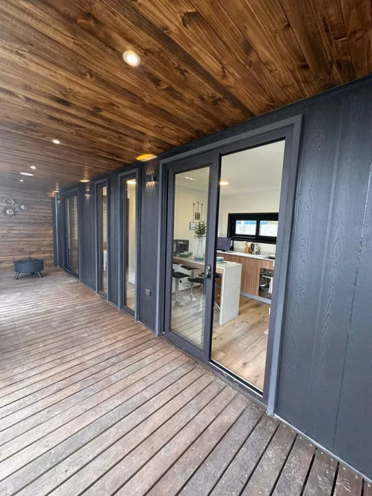 Bonito módulo Surf Box de 30m²